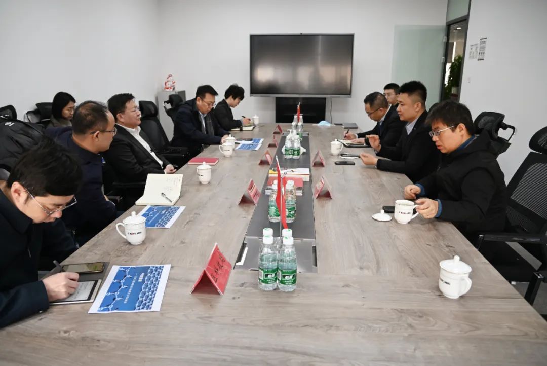 天津市津南区委常委、常务副区长于瑞均一行莅临公司调研服务